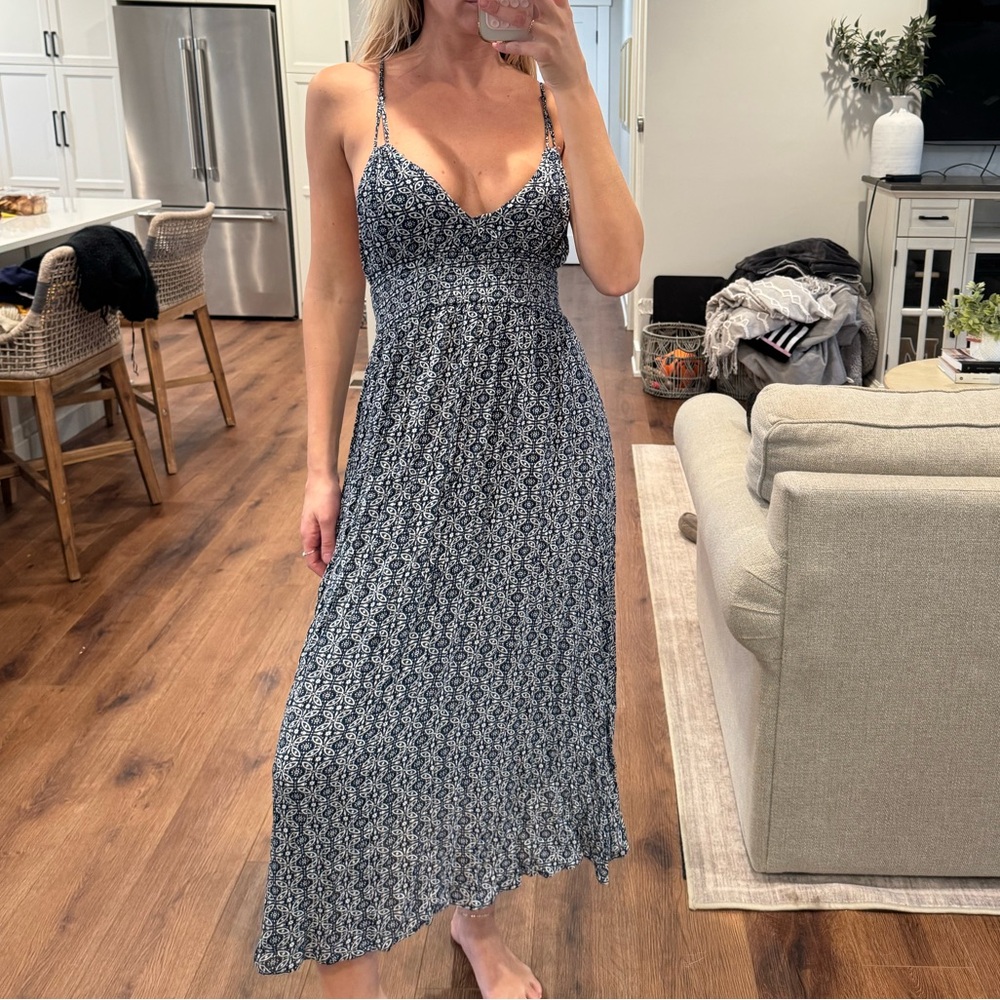 Lulus Maxi Dress Size Small